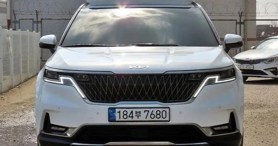Kia Carnival 