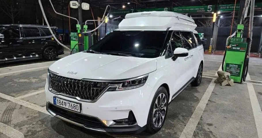 Kia Carnival 