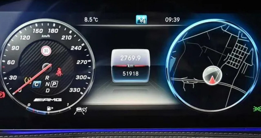 Mercedes-Benz S-Class 