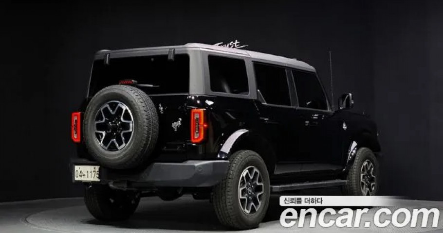 Ford Bronco 