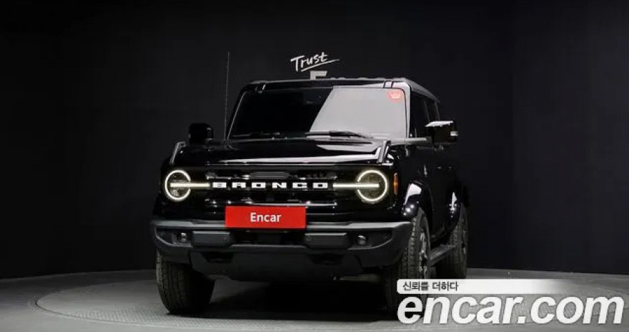 Ford Bronco 