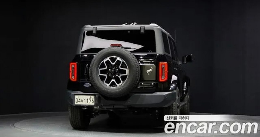 Ford Bronco 