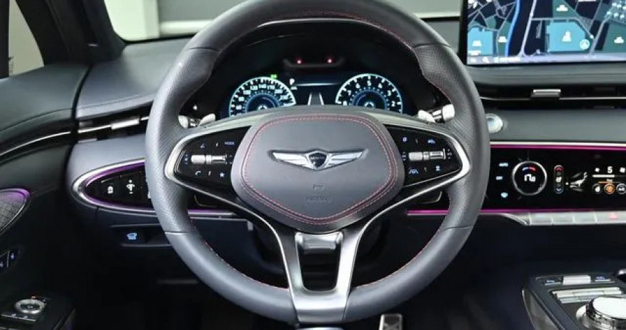 Genesis Gv70 