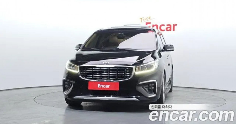 Kia Carnival 
