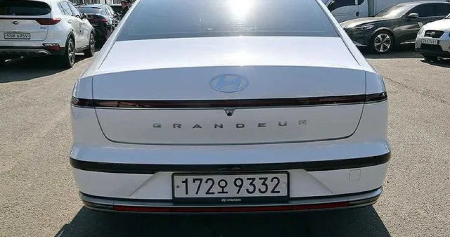 Hyundai Grandeur 