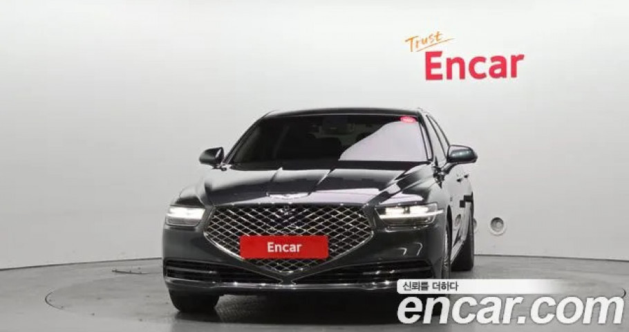 Genesis G90 