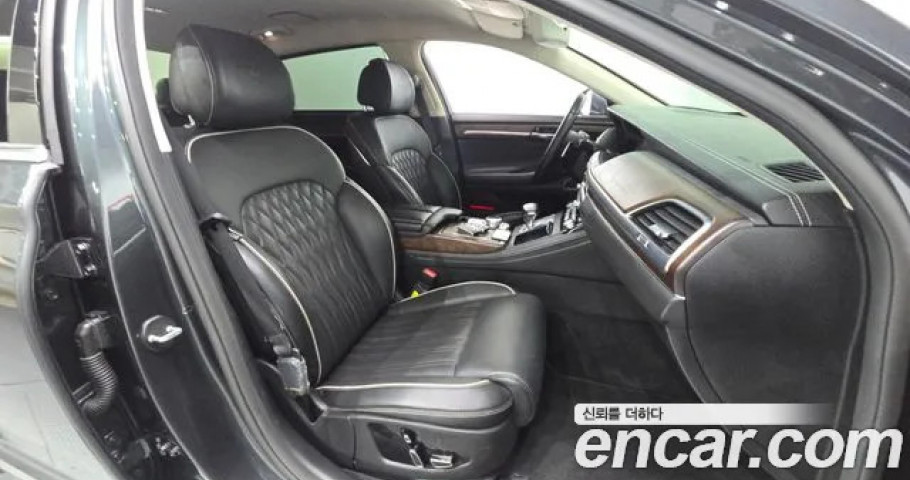 Genesis G90 