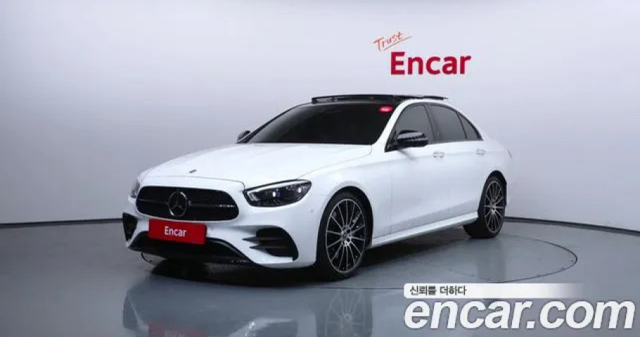 Mercedes-Benz E-Class 