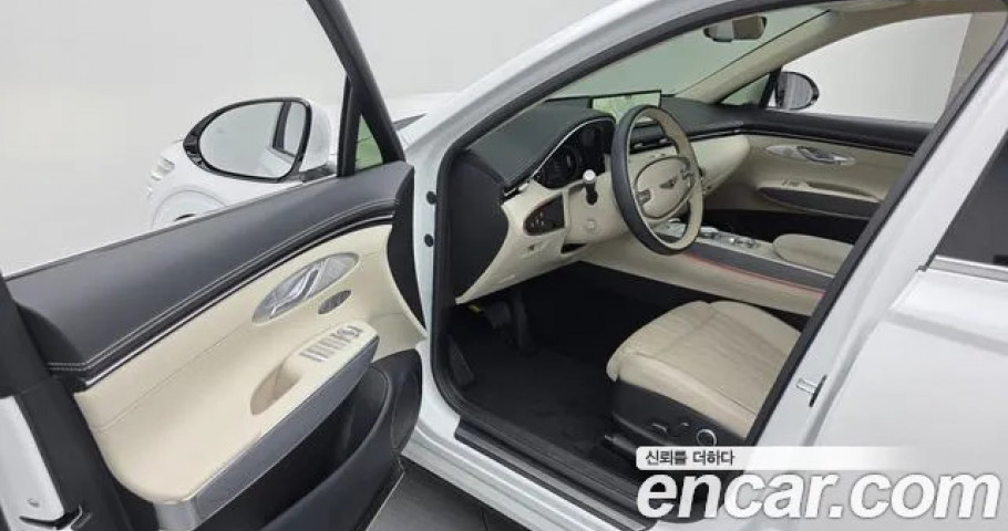 Genesis Gv70 