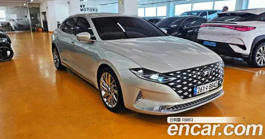 Hyundai Grandeur 