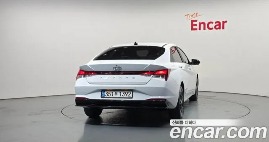 Hyundai Avante (Elantra) 