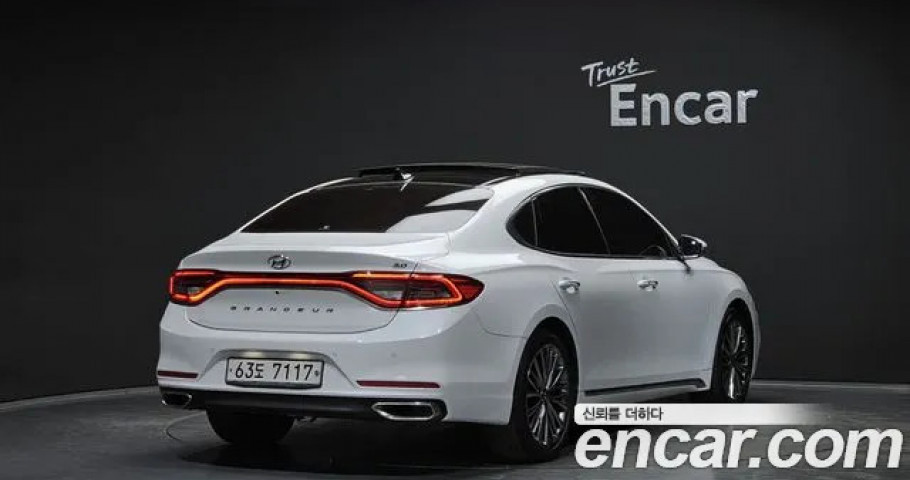 Hyundai Grandeur 