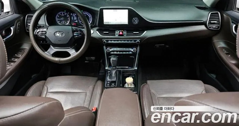 Hyundai Grandeur 