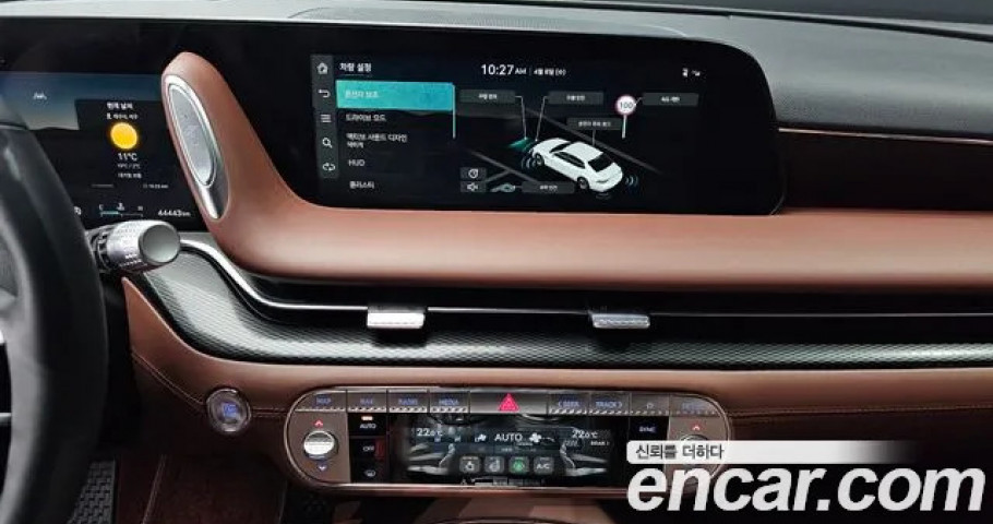 Genesis G90 