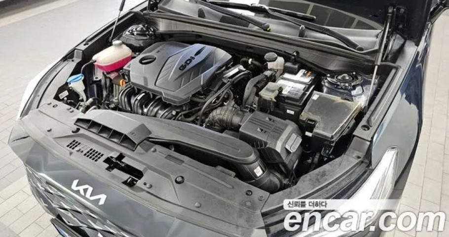 Kia K8 