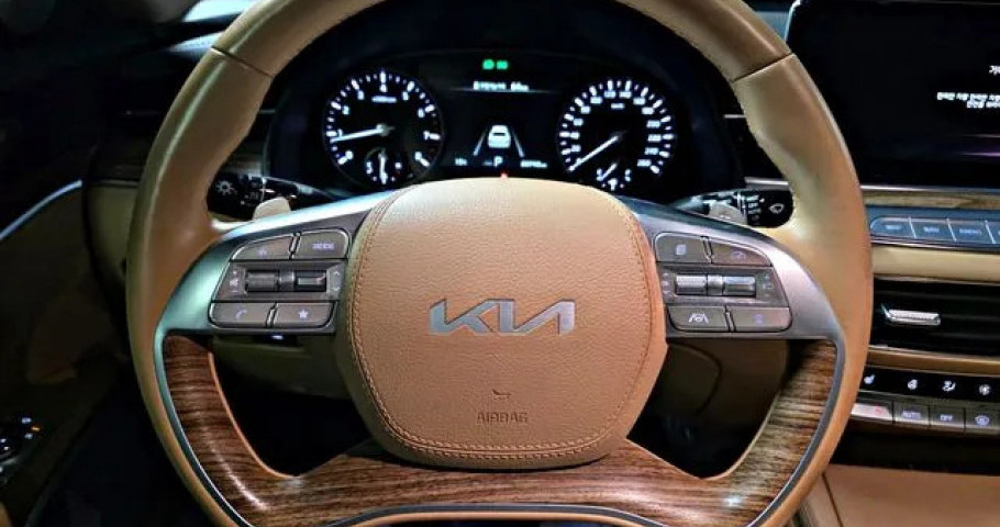 Kia K9 
