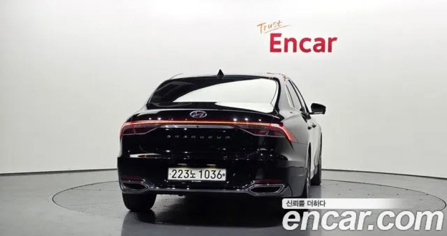 Hyundai Grandeur 