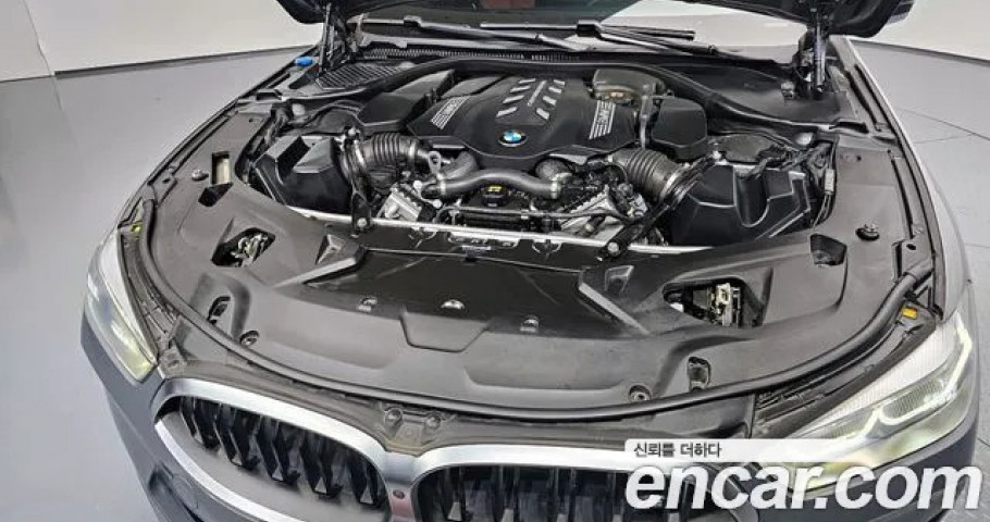 Bmw 8-Series 