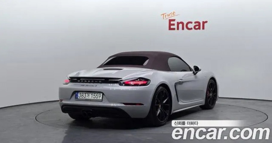 Porsche 718 