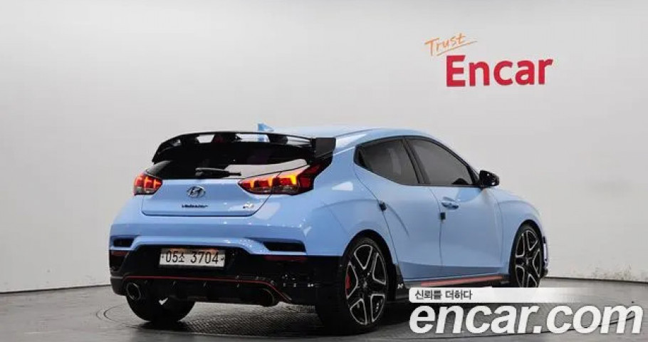 Hyundai Veloster 