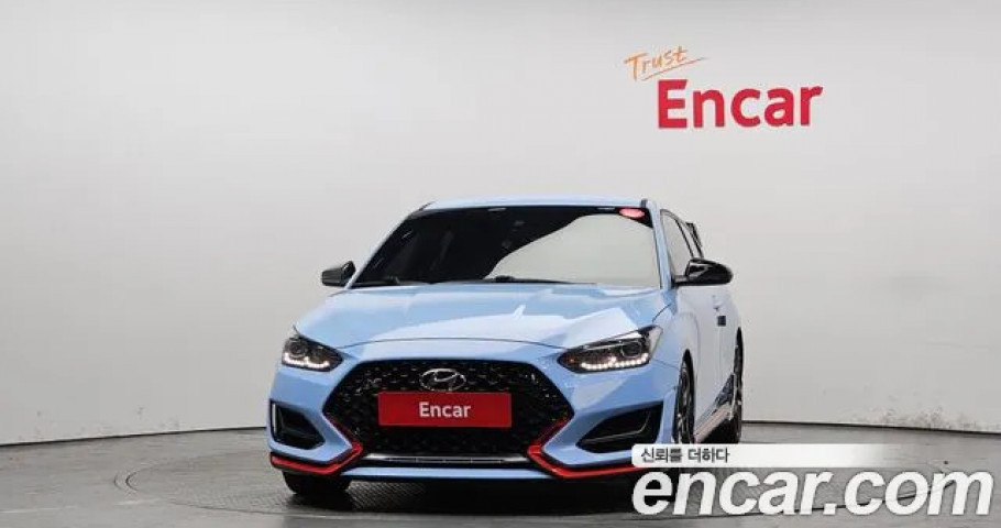Hyundai Veloster 