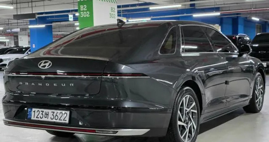 Hyundai Grandeur 