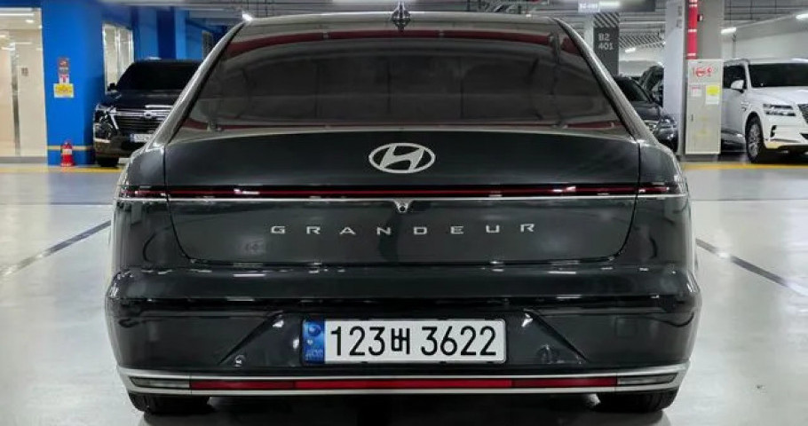 Hyundai Grandeur 