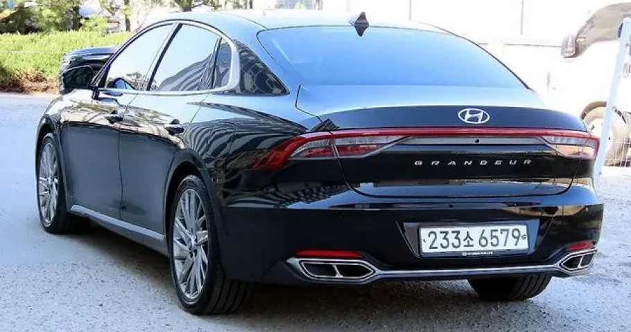 Hyundai Grandeur 