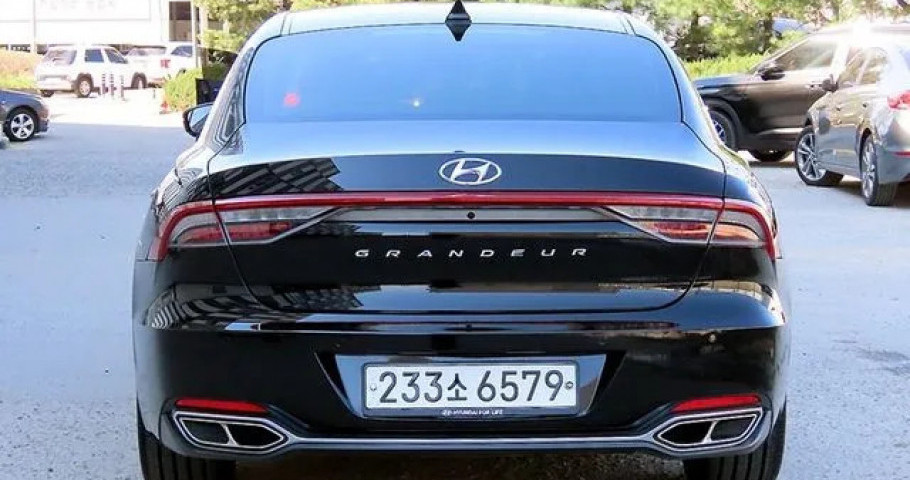 Hyundai Grandeur 