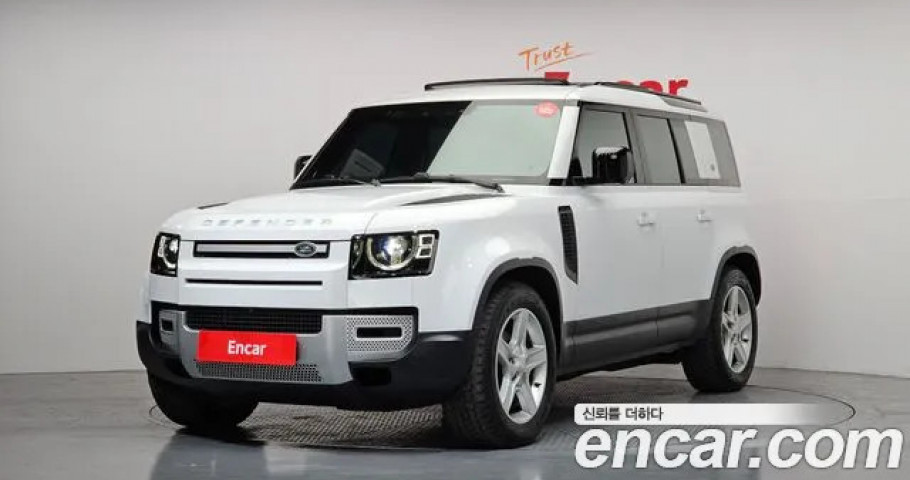 Land Rover Defender 