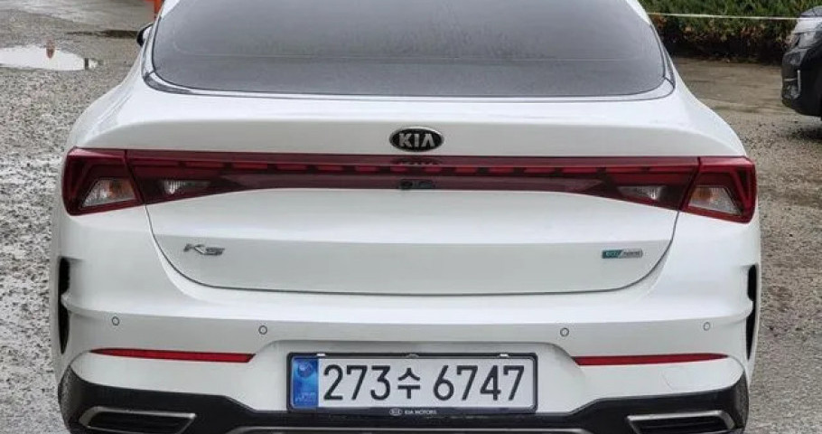 Kia K5 