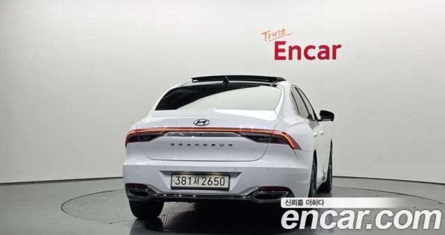 Hyundai Grandeur 