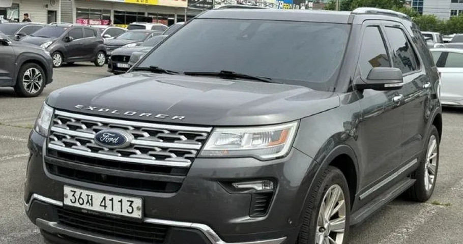 Ford Explorer 
