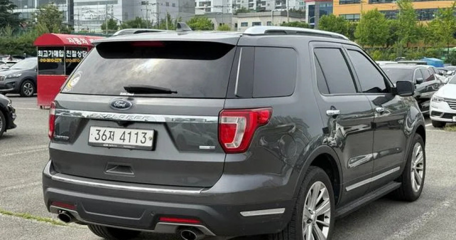 Ford Explorer 