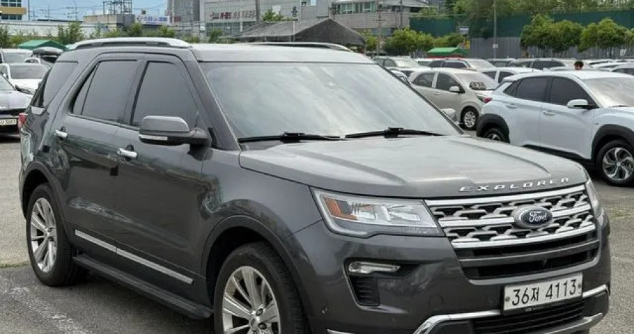 Ford Explorer 