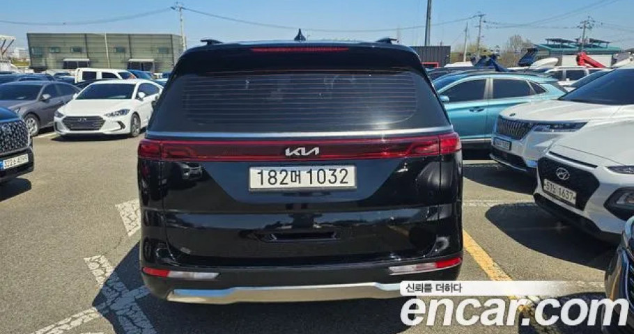 Kia Carnival 