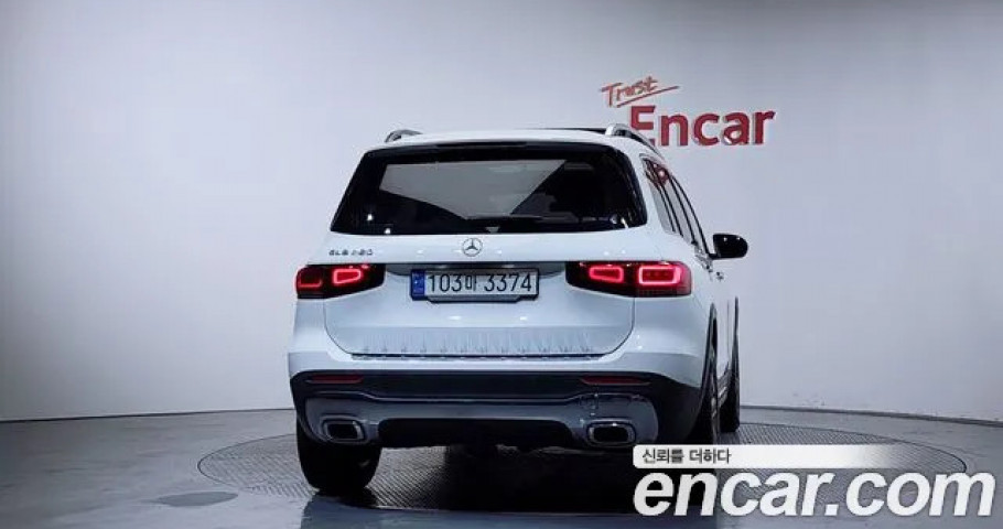Mercedes-Benz Glb-Class 