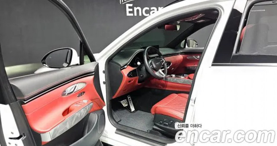Genesis Gv70 