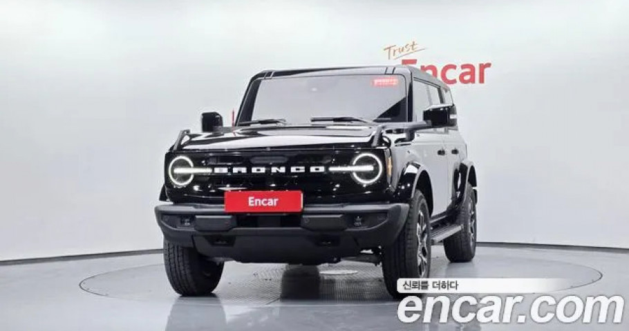 Ford Bronco 