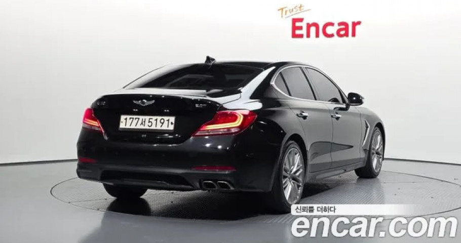 Genesis G70 