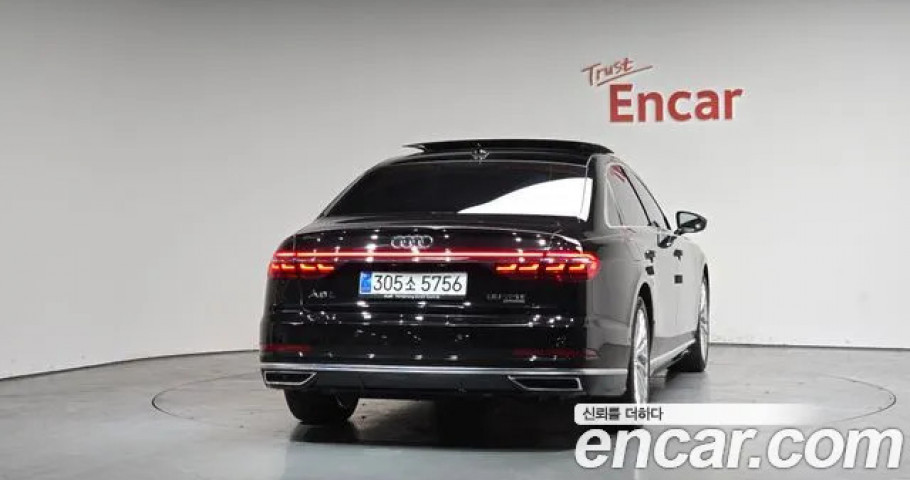 Audi A8 