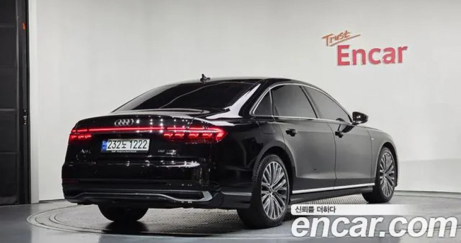 Audi A8 