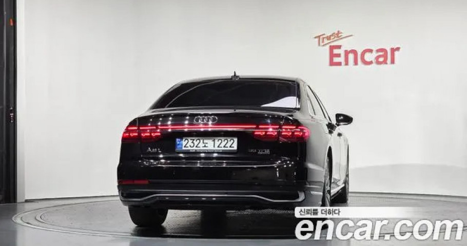 Audi A8 