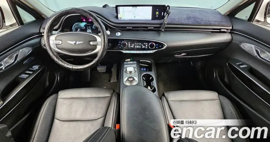 Genesis Gv70 