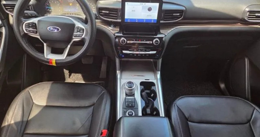 Ford Explorer 