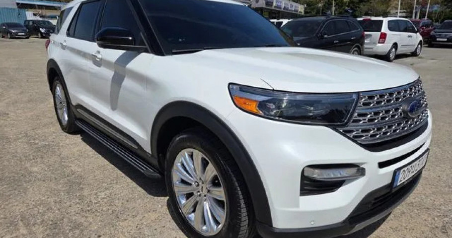 Ford Explorer 