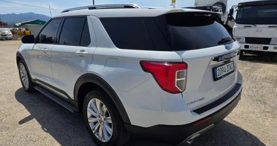 Ford Explorer 