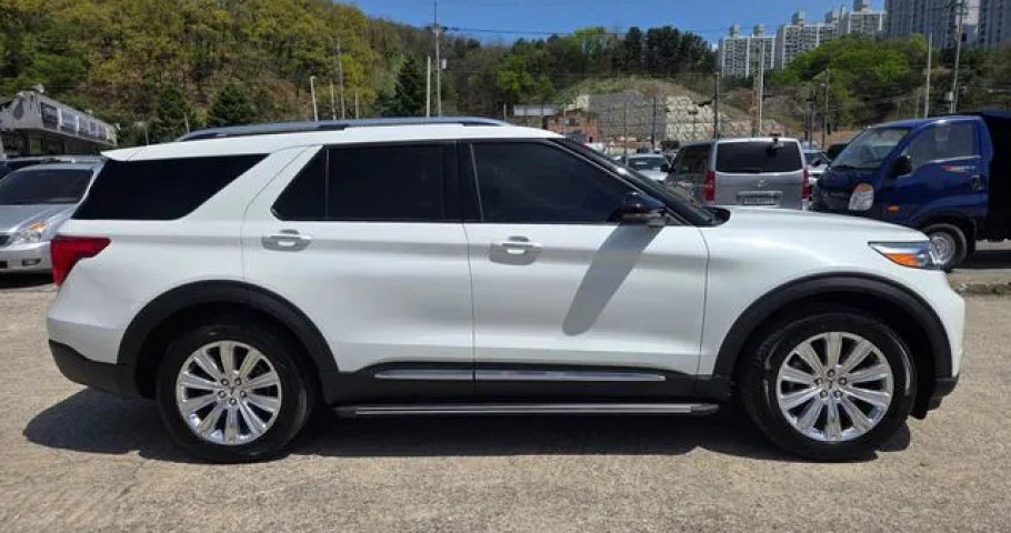 Ford Explorer 