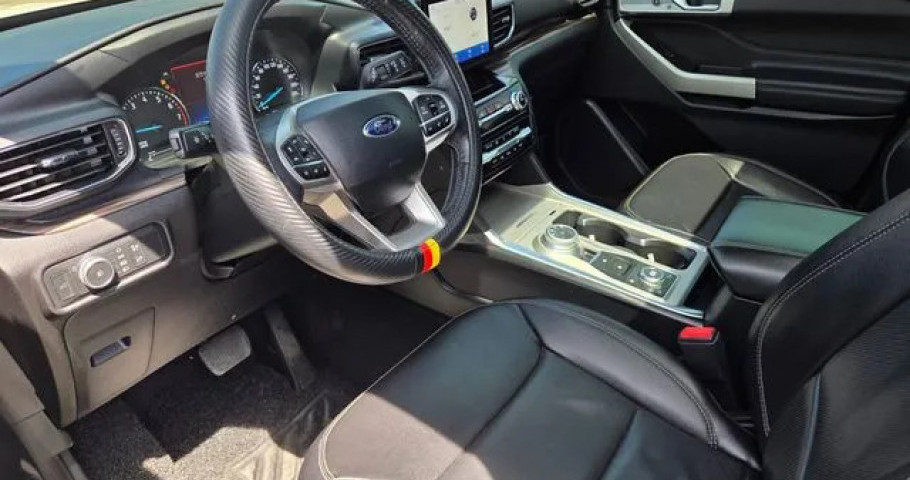 Ford Explorer 