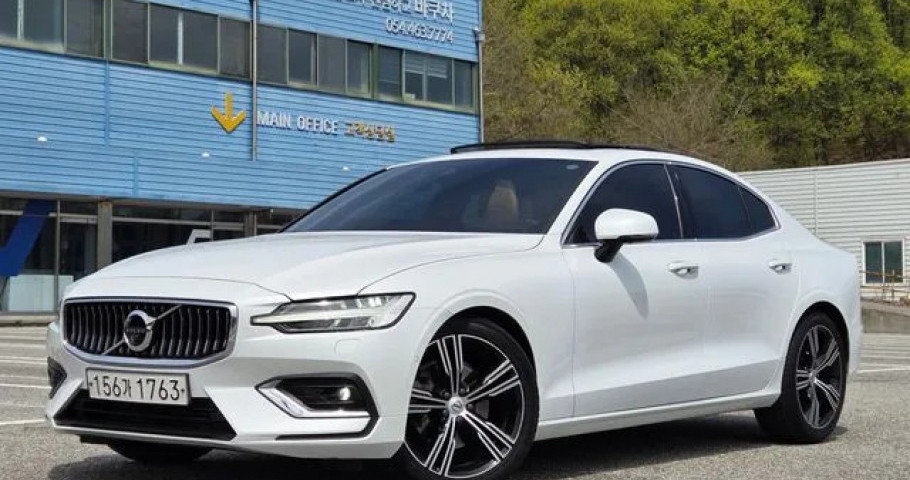 Volvo S60 